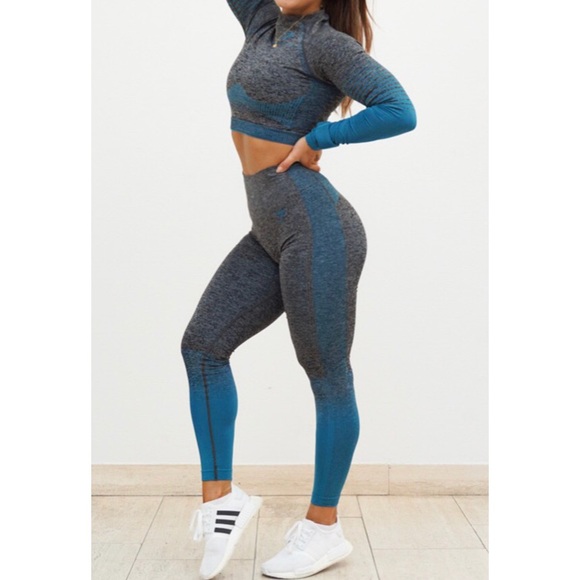 SOLD***Gymshark Amplify Seamless Leggings - Picture 8 of 8